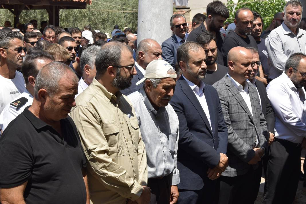 Gabar Dağı'nda ölen mühendise son veda! Petrol sahasında sondaj kulesi devrilmişti - Resim: 1